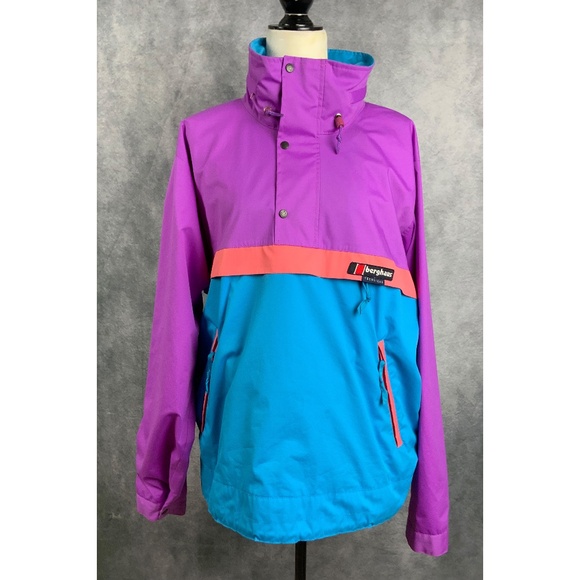 VINTAGE UNISEX SHELL JACKET , MADE IN GREAT BRITAIN SIZE MEDIUM - Picture 1 of 11